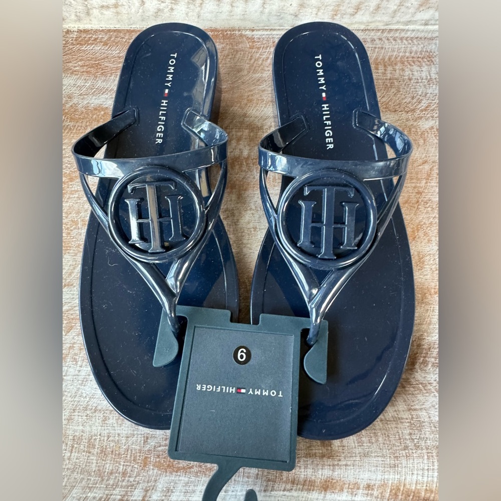 Tommy Hilfiger Vedna Dark Blue Flat Jelly Sandal Women's Size 9 (NWT)